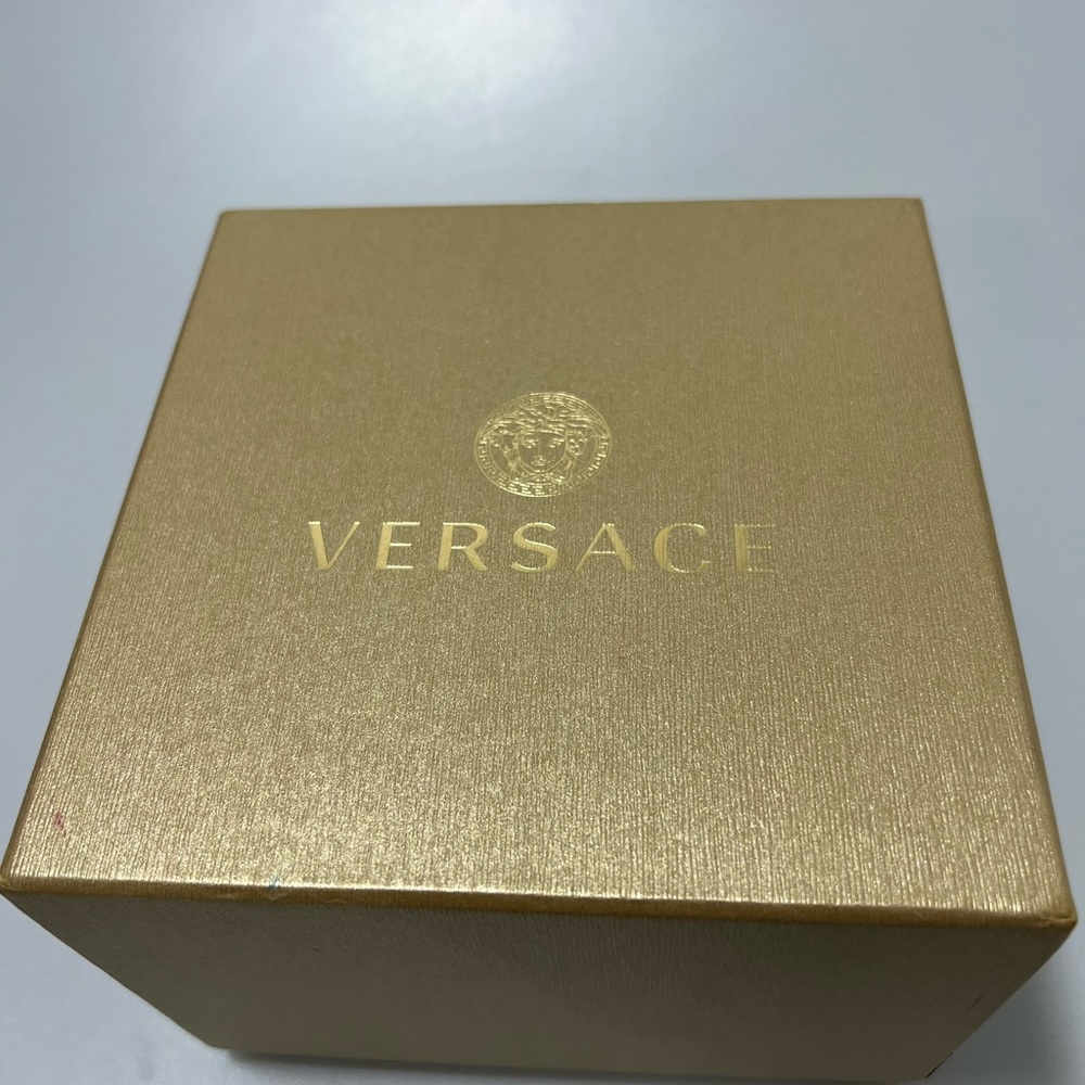 Versace Greca Gold Two Tone Watch Women’s VEVH - Picture 11 of 11
